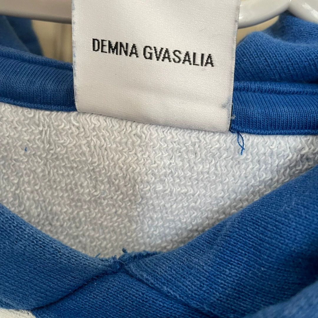 Vetements VETEMENTS x Champion Limited Sweatshirt Size US M / EU 48-50 / 2 - 7 Thumbnail