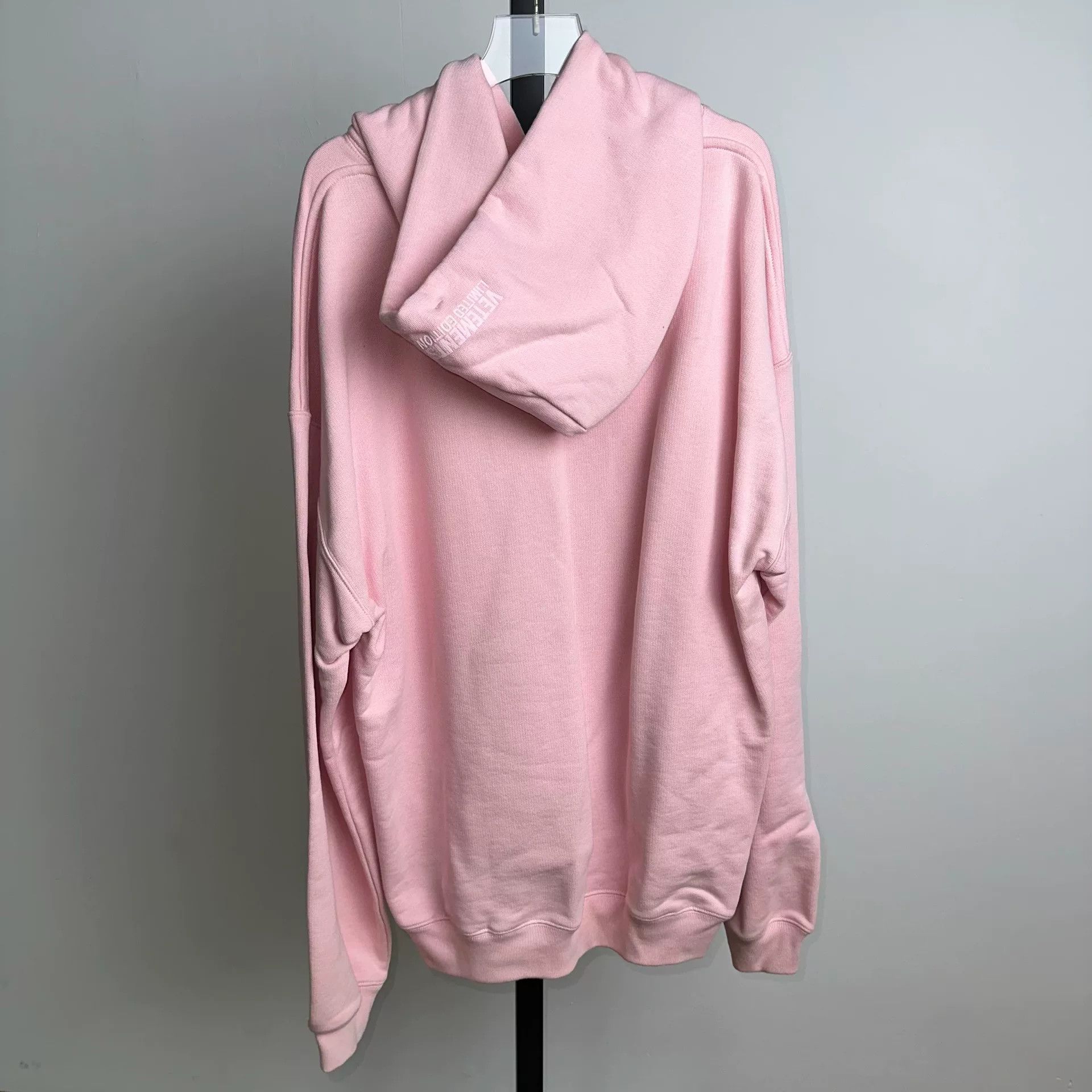 Vetements VETEMENTS Pink Reflective Hoodie XS Size US XS / EU 42 / 0 - 4 Thumbnail