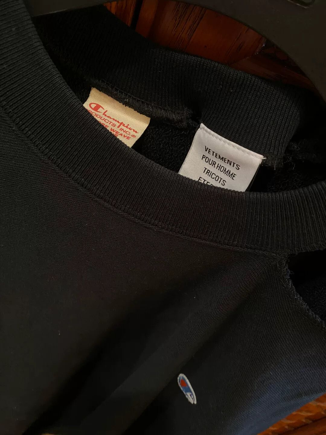 Vetements VETEMENTS Cold Shoulder Sweatshirt Size US L / EU 52-54 / 3 - 2 Thumbnail