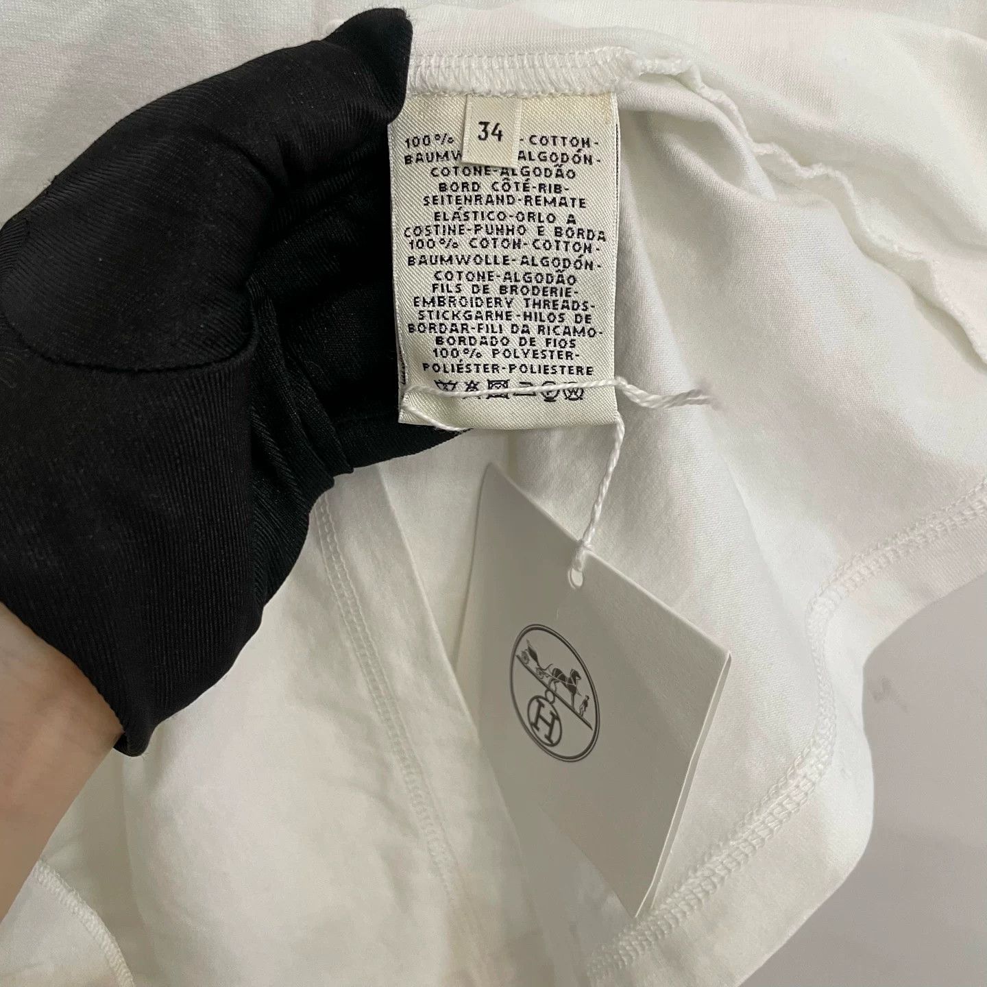 Hermes Hermes White Embroidered Pocket T-Shirt Size US XS / EU 42 / 0 - 4 Thumbnail