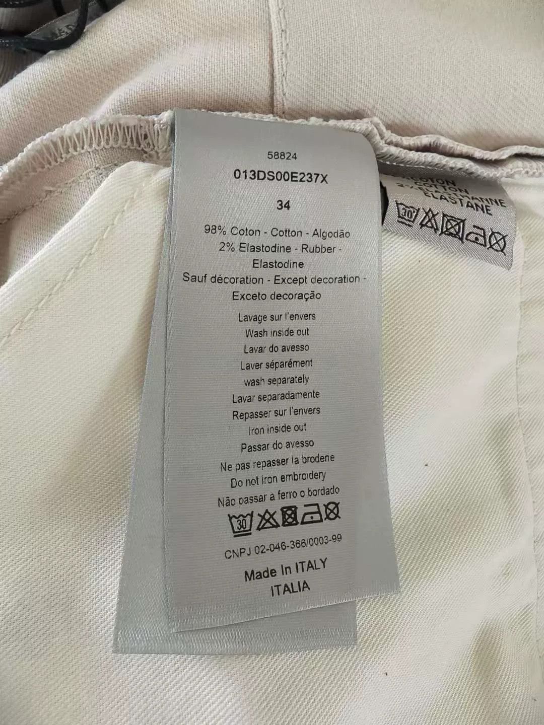 Dior Dior White Casual Pants with Cracked Leather Patch Size US 31 - 5 Thumbnail