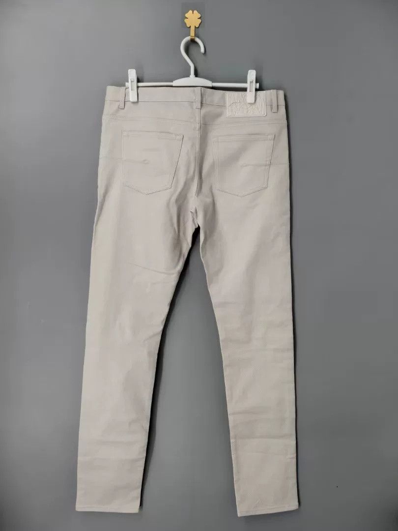 Dior Dior White Casual Pants with Cracked Leather Patch Size US 31 - 2 Thumbnail