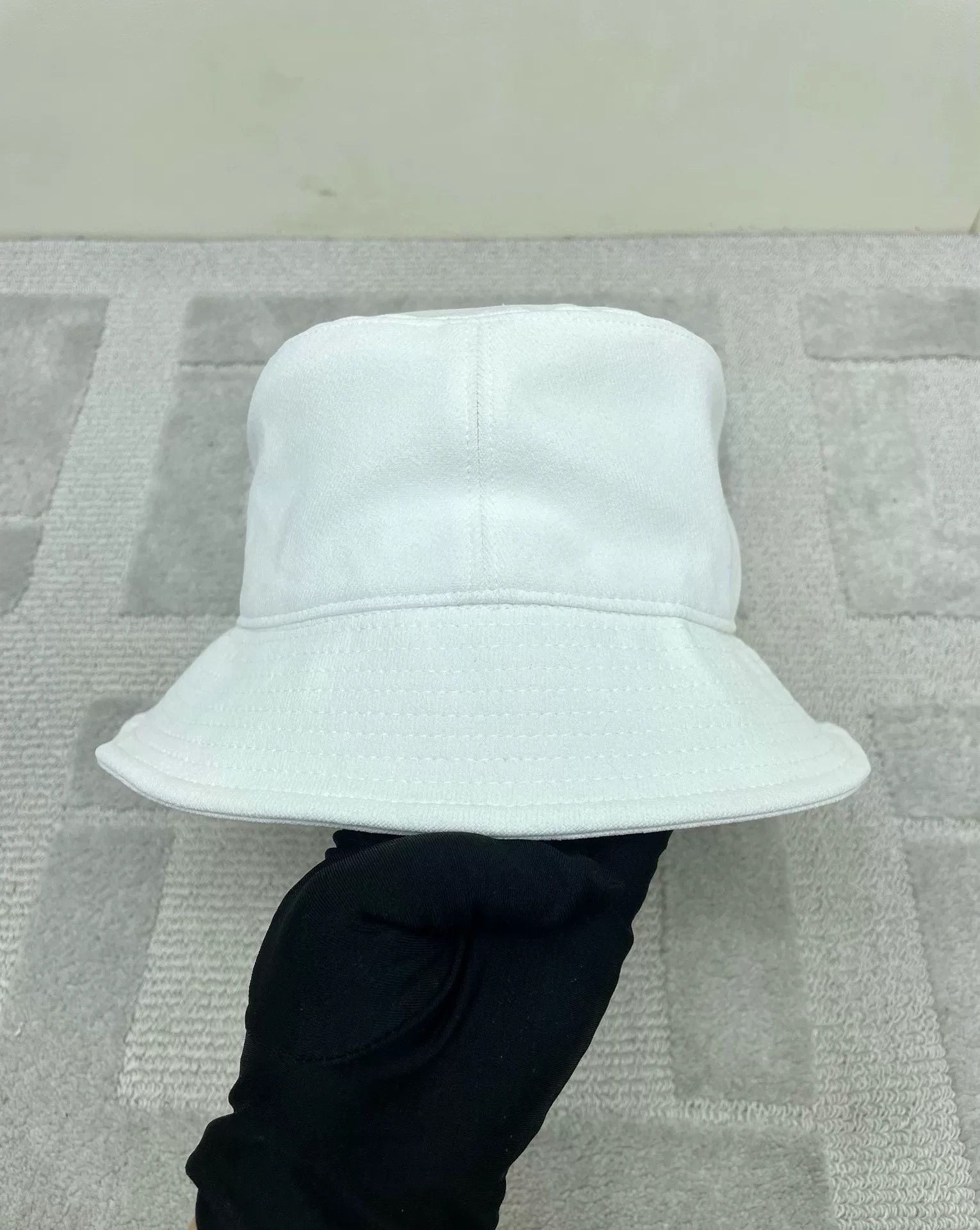 Chanel chanel white fisherman's hat size large Size ONE SIZE - 3 Thumbnail