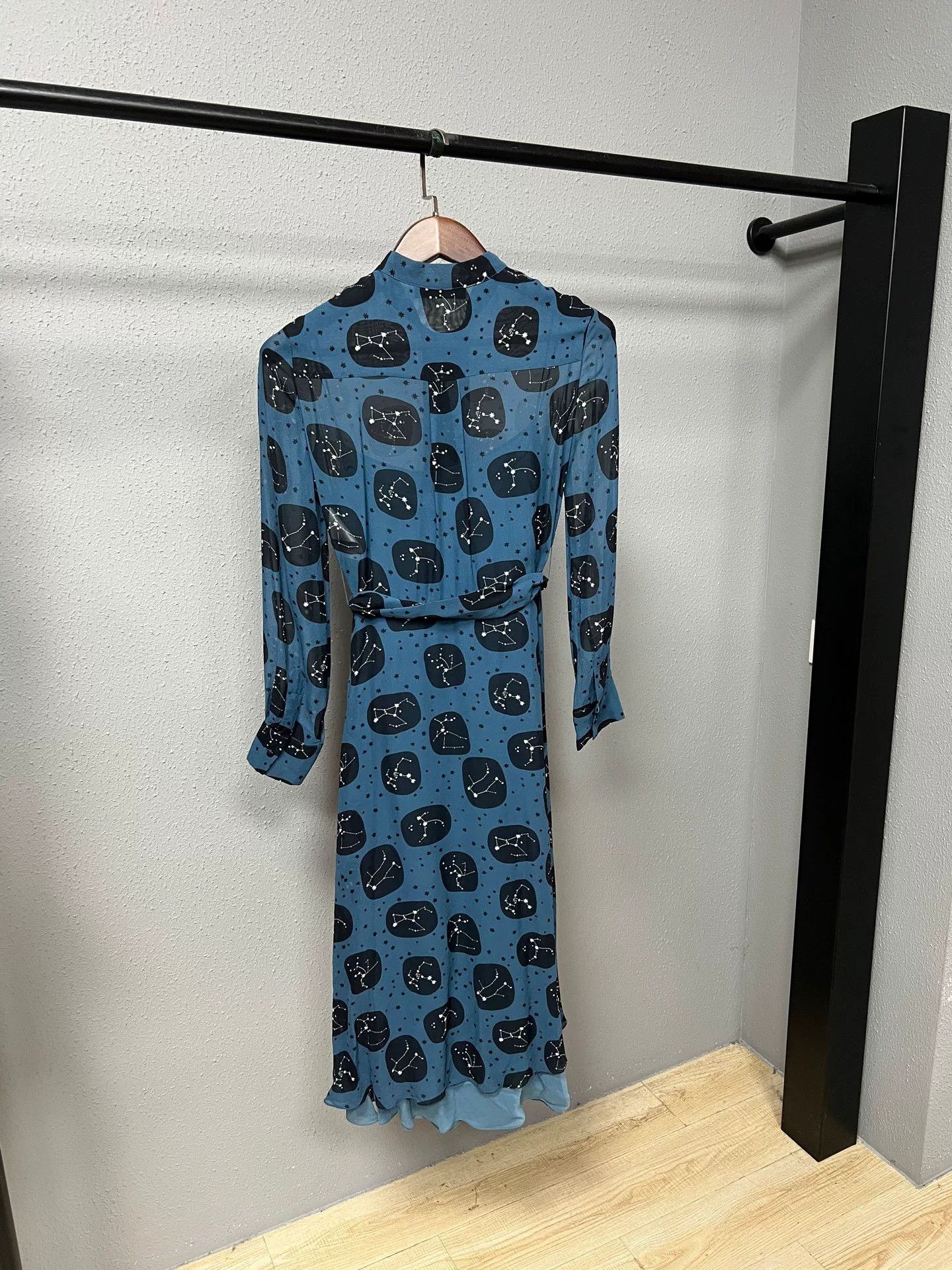 Dior dior embroidered shirt dress with celestial print Size US S / EU 44-46 / 1 - 2 Thumbnail