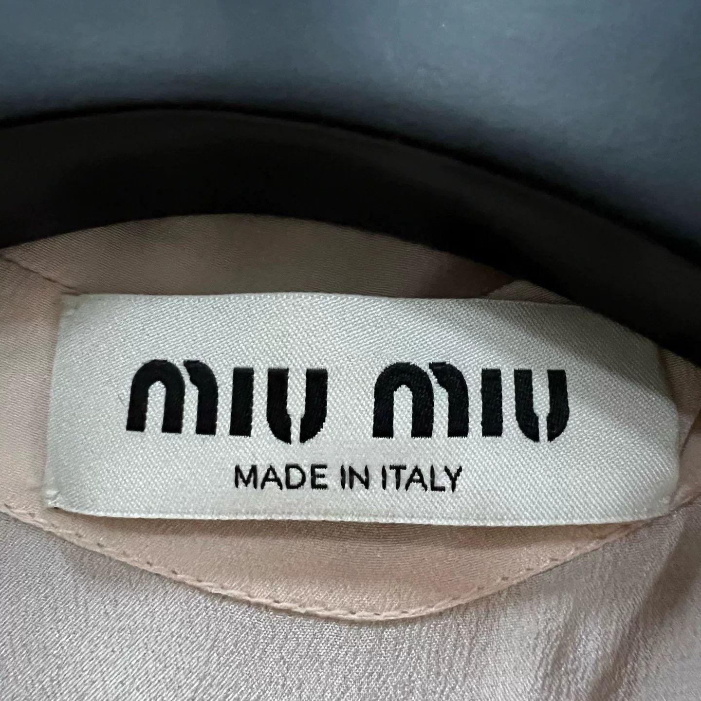 Miu Miu miu miu pink sleeveless shirt with rhinestones Size US S / EU 44-46 / 1 - 3 Thumbnail