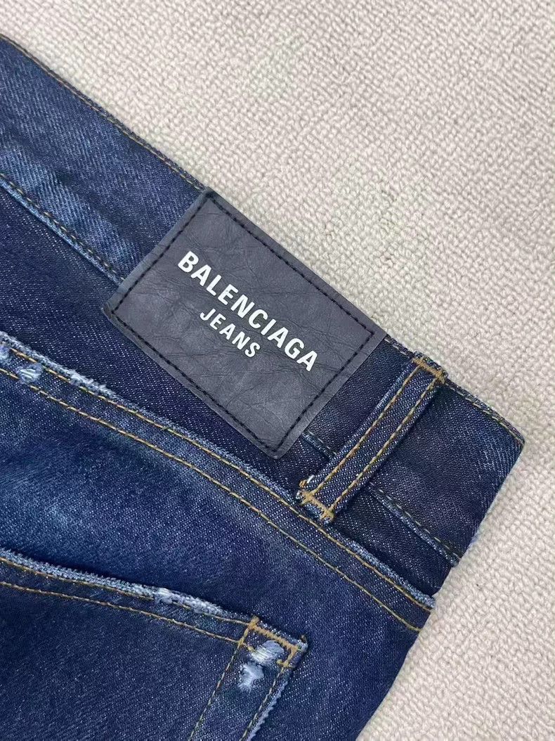 Balenciaga Balenciaga Faded Cotton Straight Jeans Size US 36 / EU 52 - 3 Thumbnail