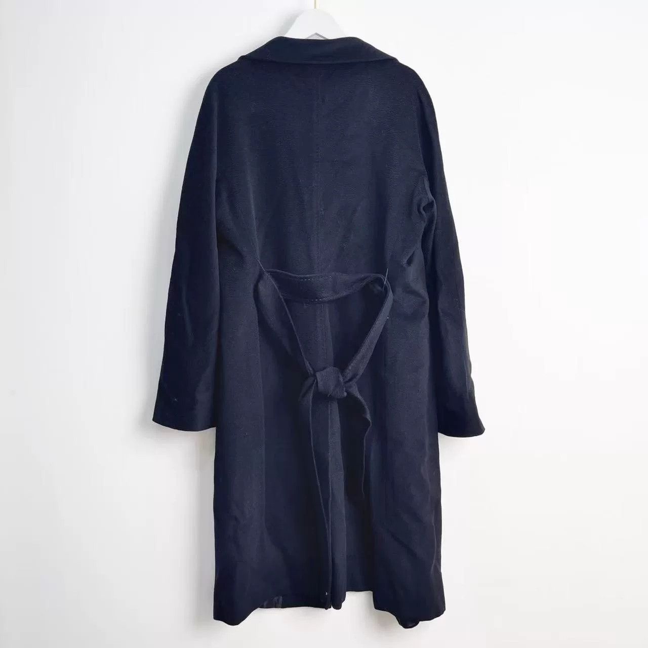 Max Mara MaxMara Black Wool Long Coat Size US M / EU 48-50 / 2 - 2 Thumbnail