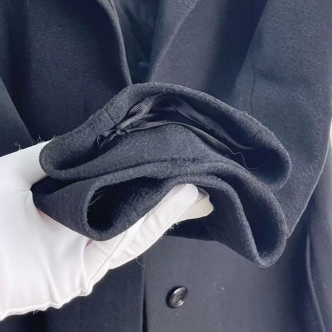 Max Mara MaxMara Black Wool Long Coat Size US M / EU 48-50 / 2 - 6 Thumbnail