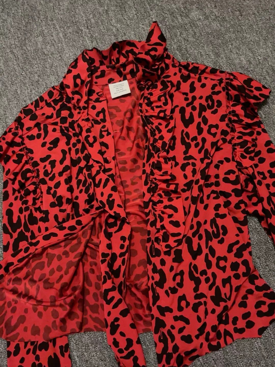 Vetements Vetements Red Leopard Print Short Shirt Size US L / EU 52-54 / 3 - 3 Thumbnail