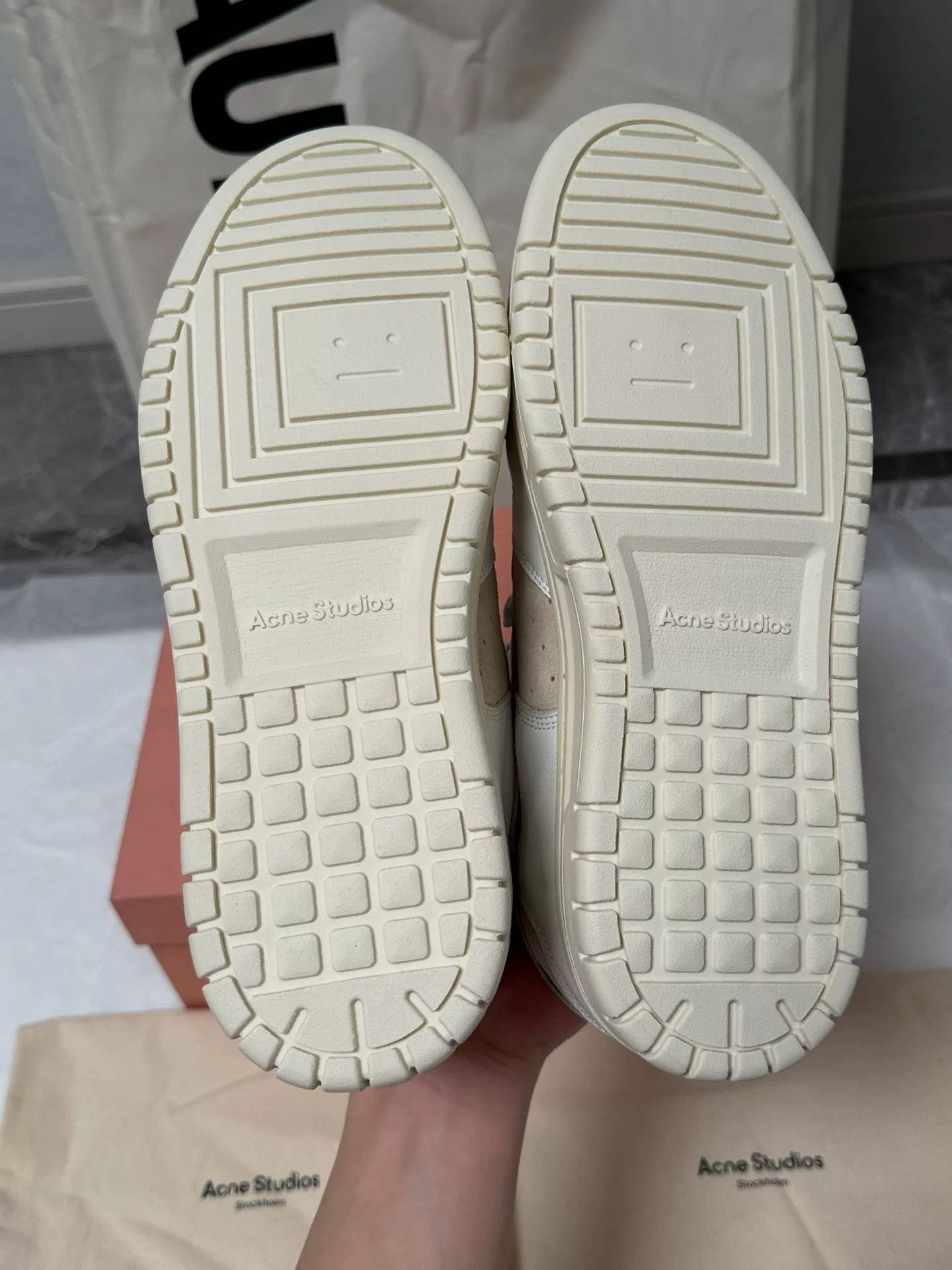 Acne Studios acne studios low-top sneakers in beige Size US 8.5 / EU 41-42 - 5 Thumbnail