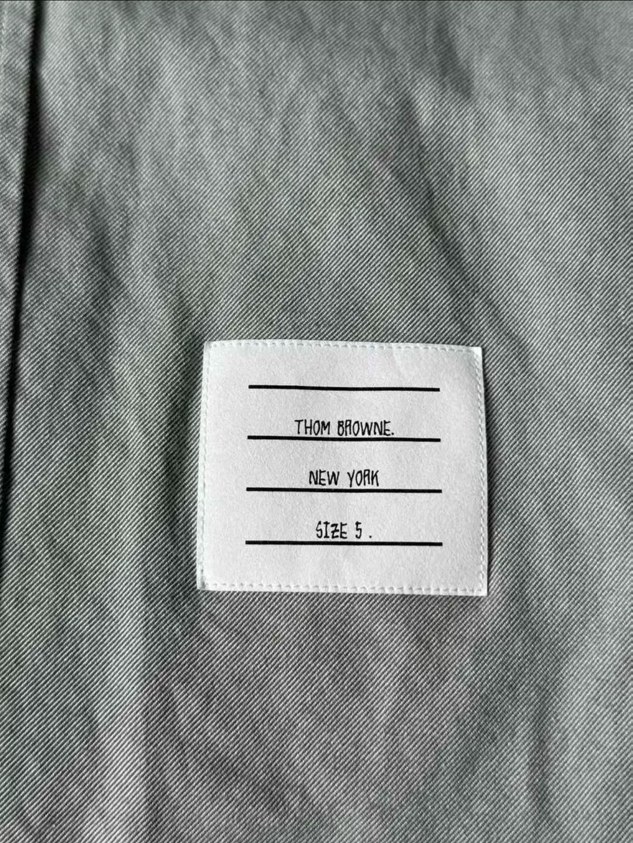 Thom Browne Thom Browne Gray Green Cuff Shirt Size US L / EU 52-54 / 3 - 3 Thumbnail