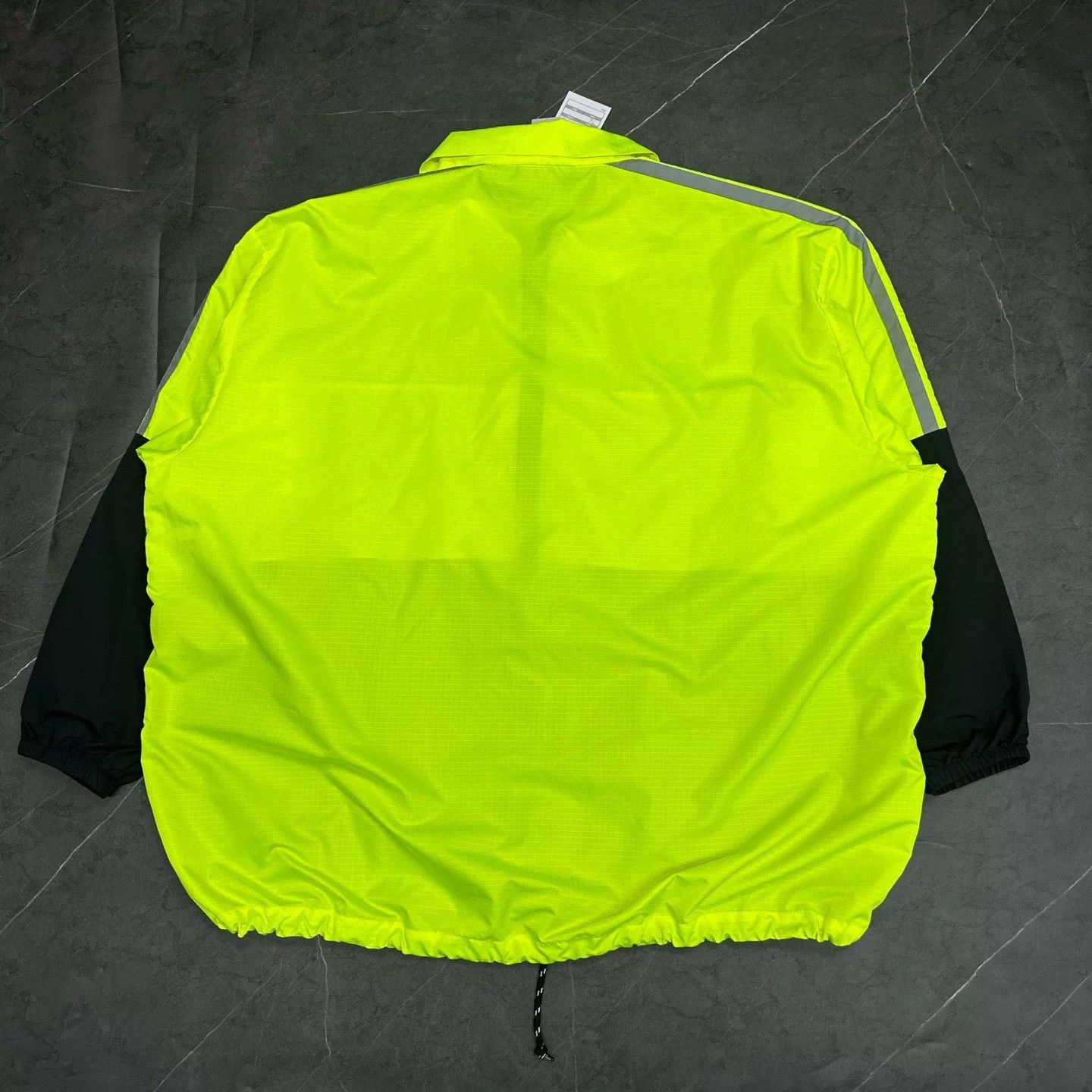 Balenciaga Balenciaga Fluorescent Yellow Windbreaker Size US M / EU 48-50 / 2 - 2 Thumbnail