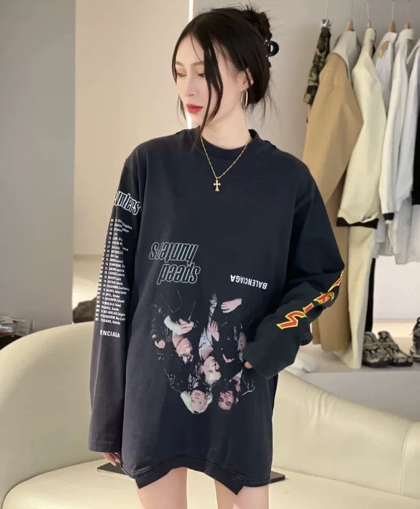 Balenciaga Balenciaga Black Inverted Logo Longsleeve Size US XS / EU 42 / 0 - 4 Thumbnail