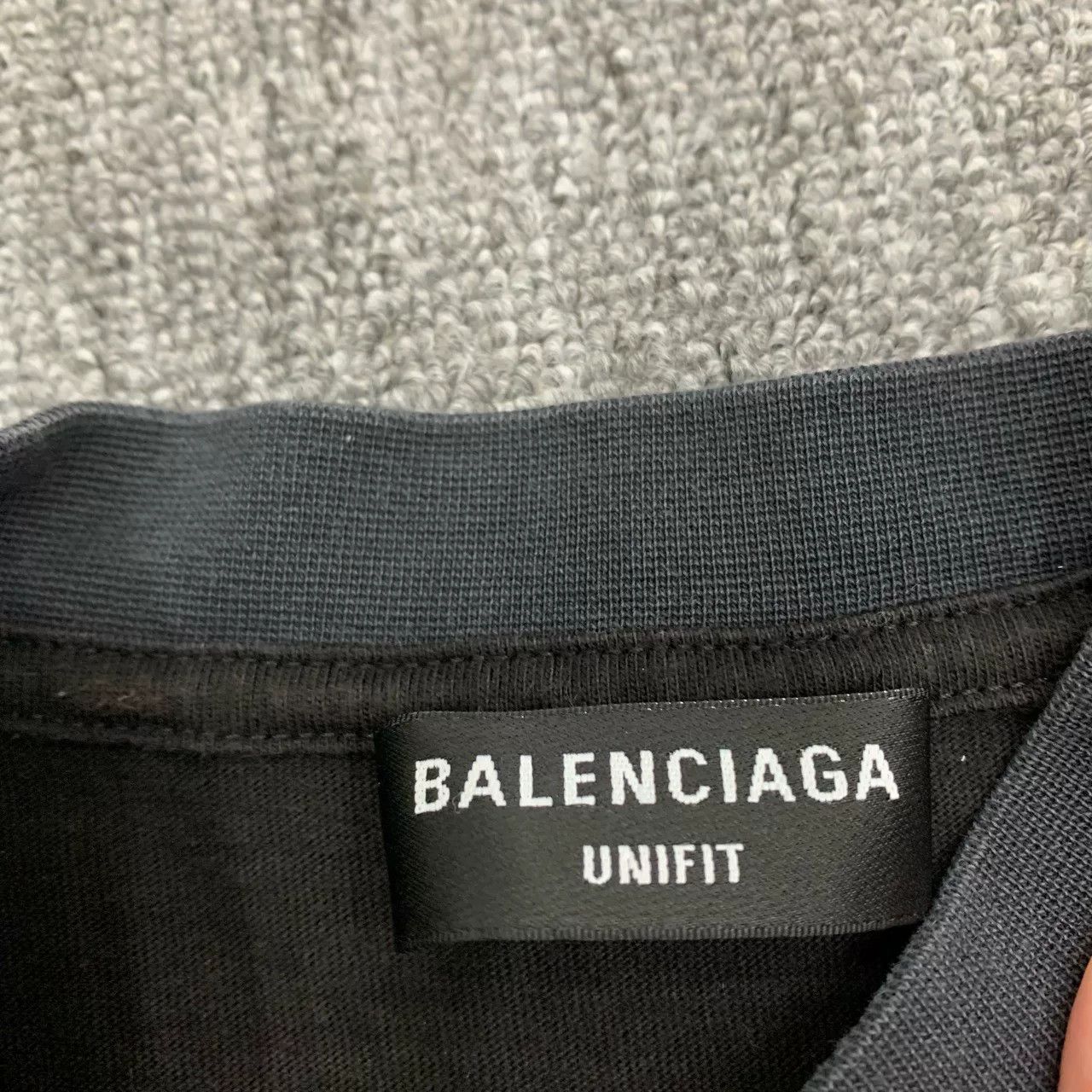 Balenciaga Balenciaga Black Inverted Logo Longsleeve Size US XS / EU 42 / 0 - 6 Thumbnail