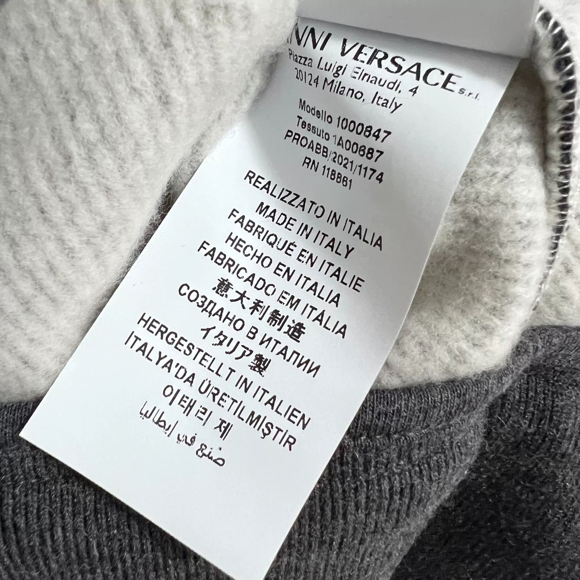 Versace Versace Men's Zip-Up Sweatshirt Jacket Size US XL / EU 56 / 4 - 8 Thumbnail