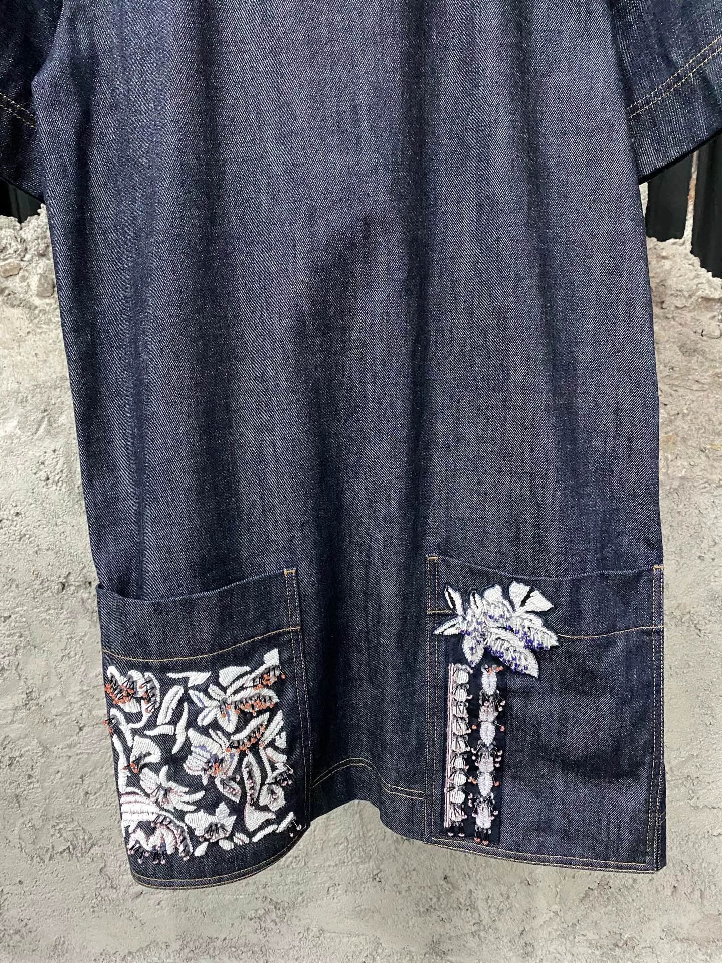 Dior dior denim dress with floral details Size US 36 / EU 52 - 3 Thumbnail