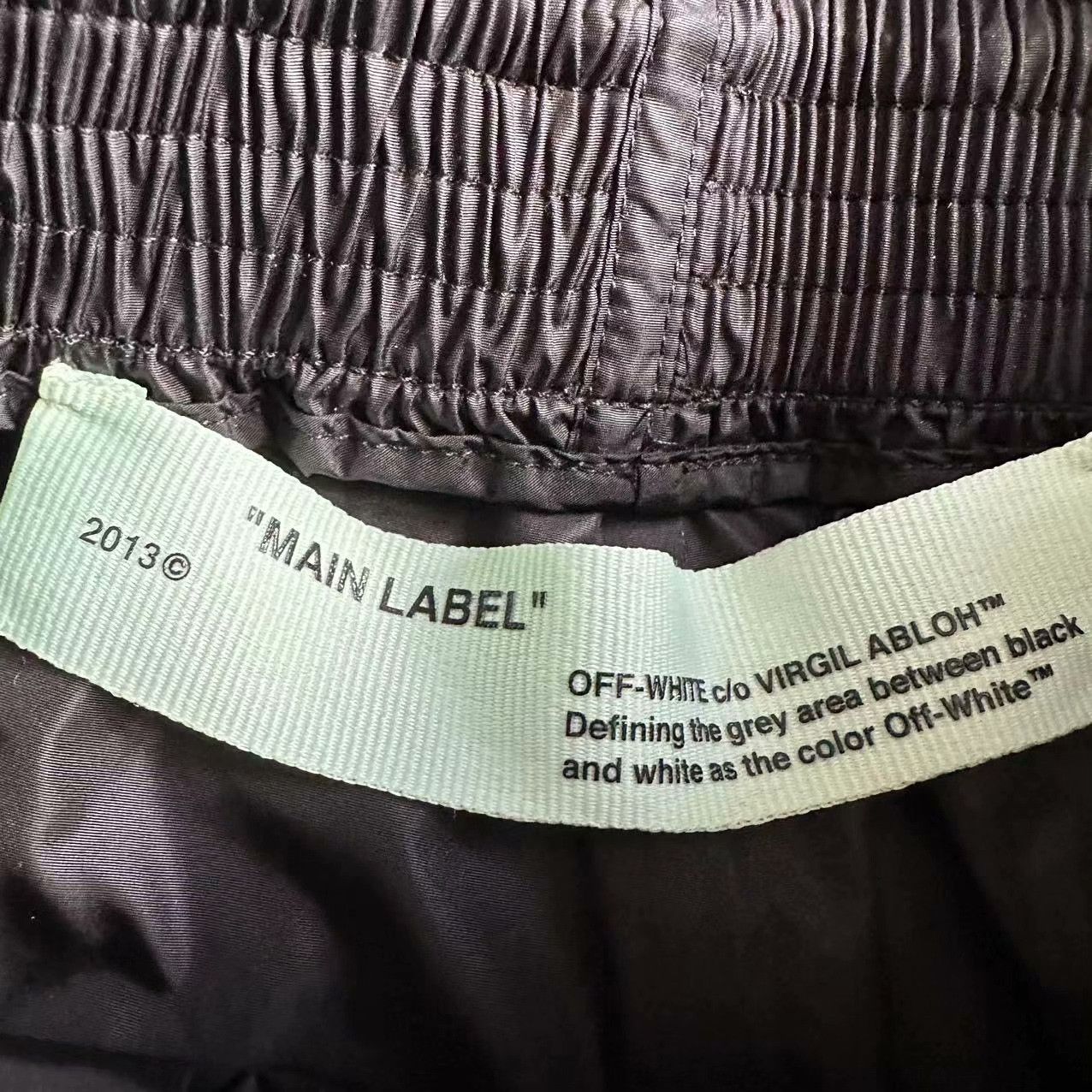 Off-White off-white nylon velcro long pants size 38 Size US 38 / EU 54 - 5 Thumbnail