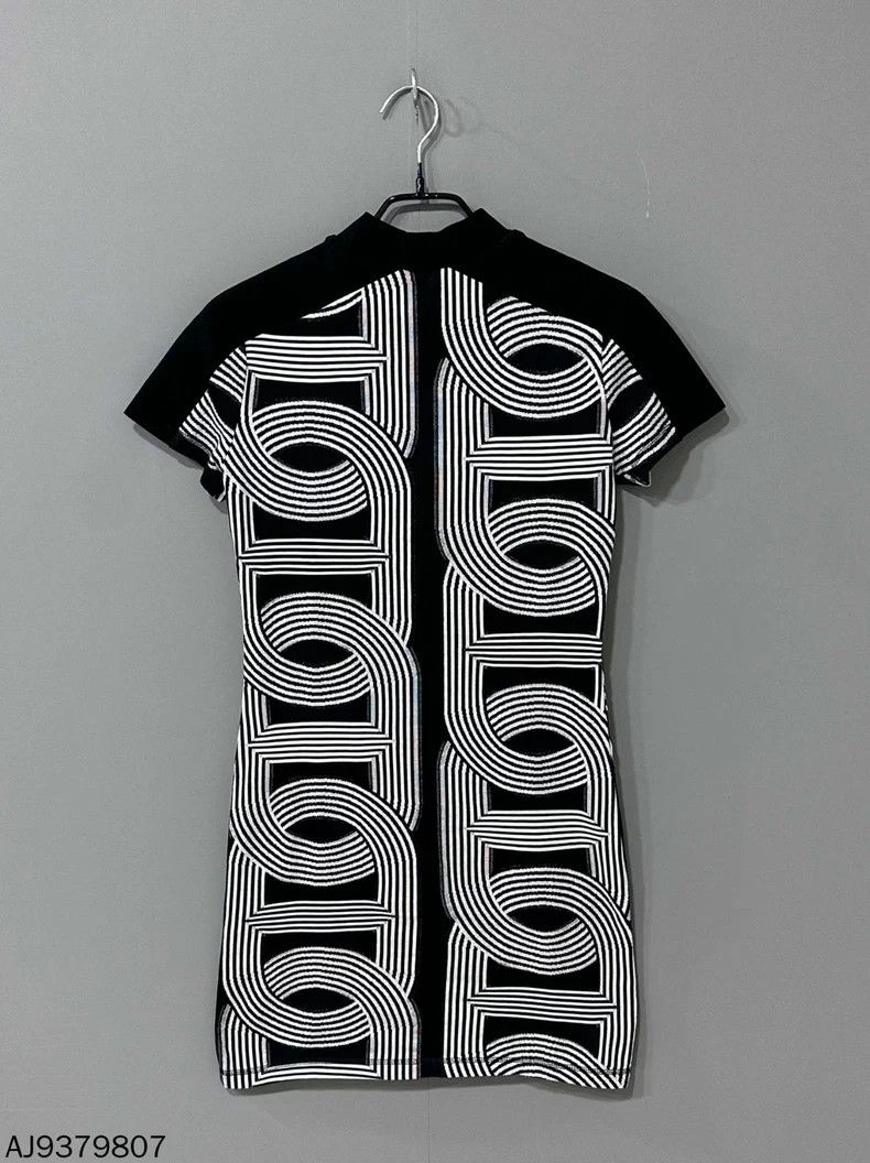 Hermes Black White Zip Pig Nose Dress Size US 34 / EU 50 - 2 Thumbnail