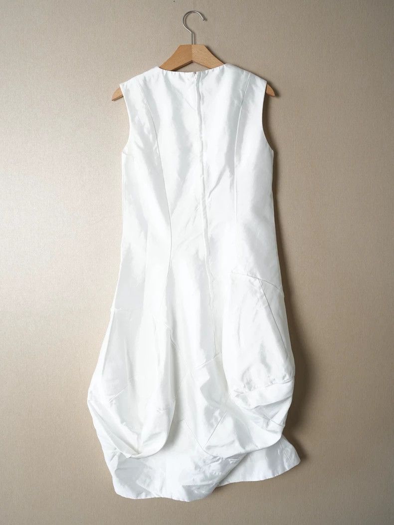 Comme des Garcons COMME des GARCONS White 3D Fish Tail Dress 19SS Size US S / EU 44-46 / 1 - 4 Thumbnail
