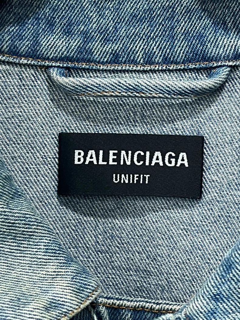 Balenciaga Balenciaga Washed Denim Jacket OS Size US S / EU 44-46 / 1 - 6 Thumbnail
