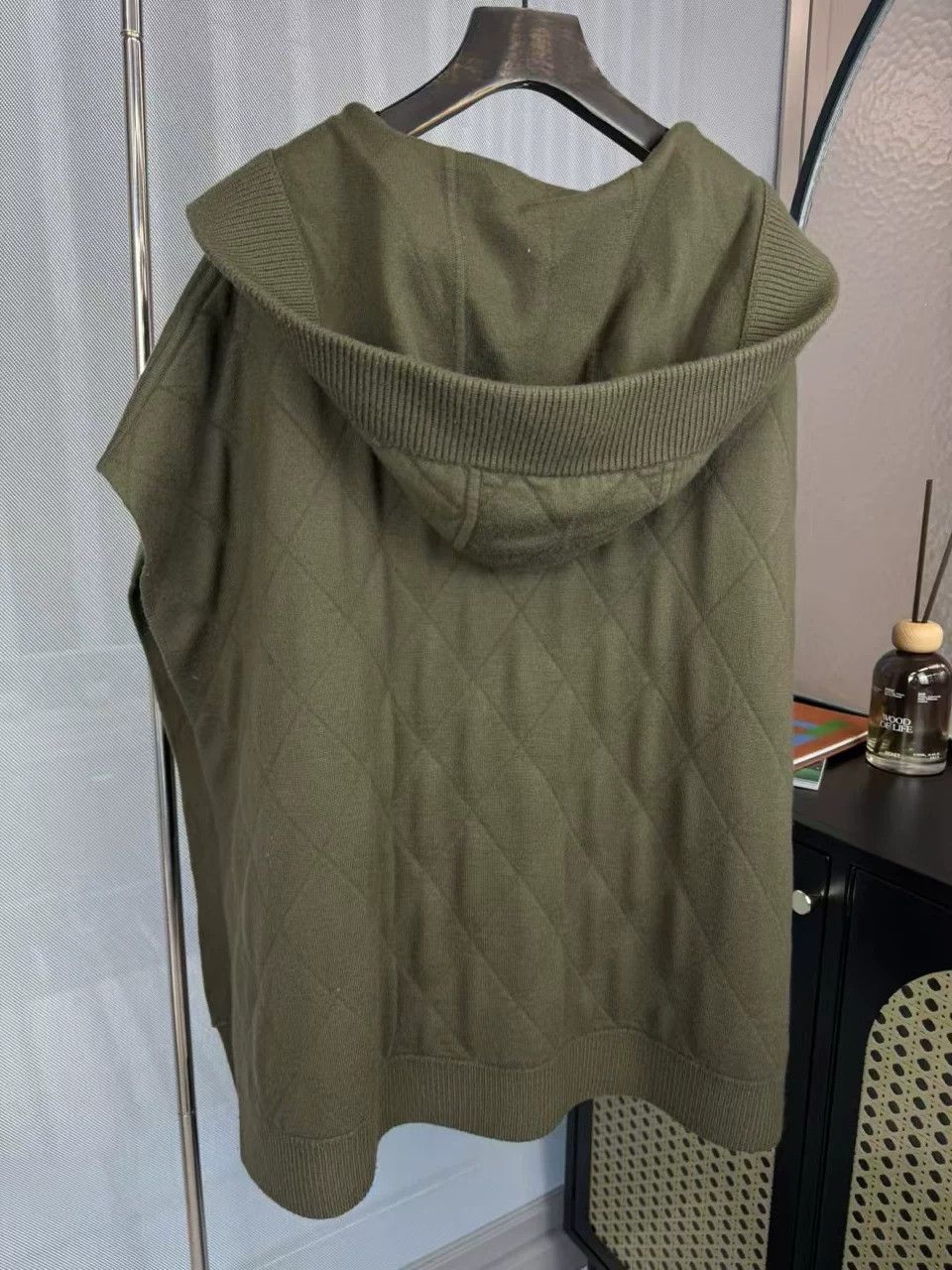 Burberry Burberry Olive Green Cape Coat One Size Size US M / EU 48-50 / 2 - 2 Thumbnail