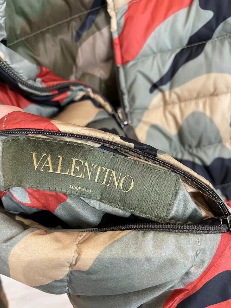 Valentino Valentino Camouflage Reversible Down Jacket Size US S / EU 44-46 / 1 - 5 Thumbnail