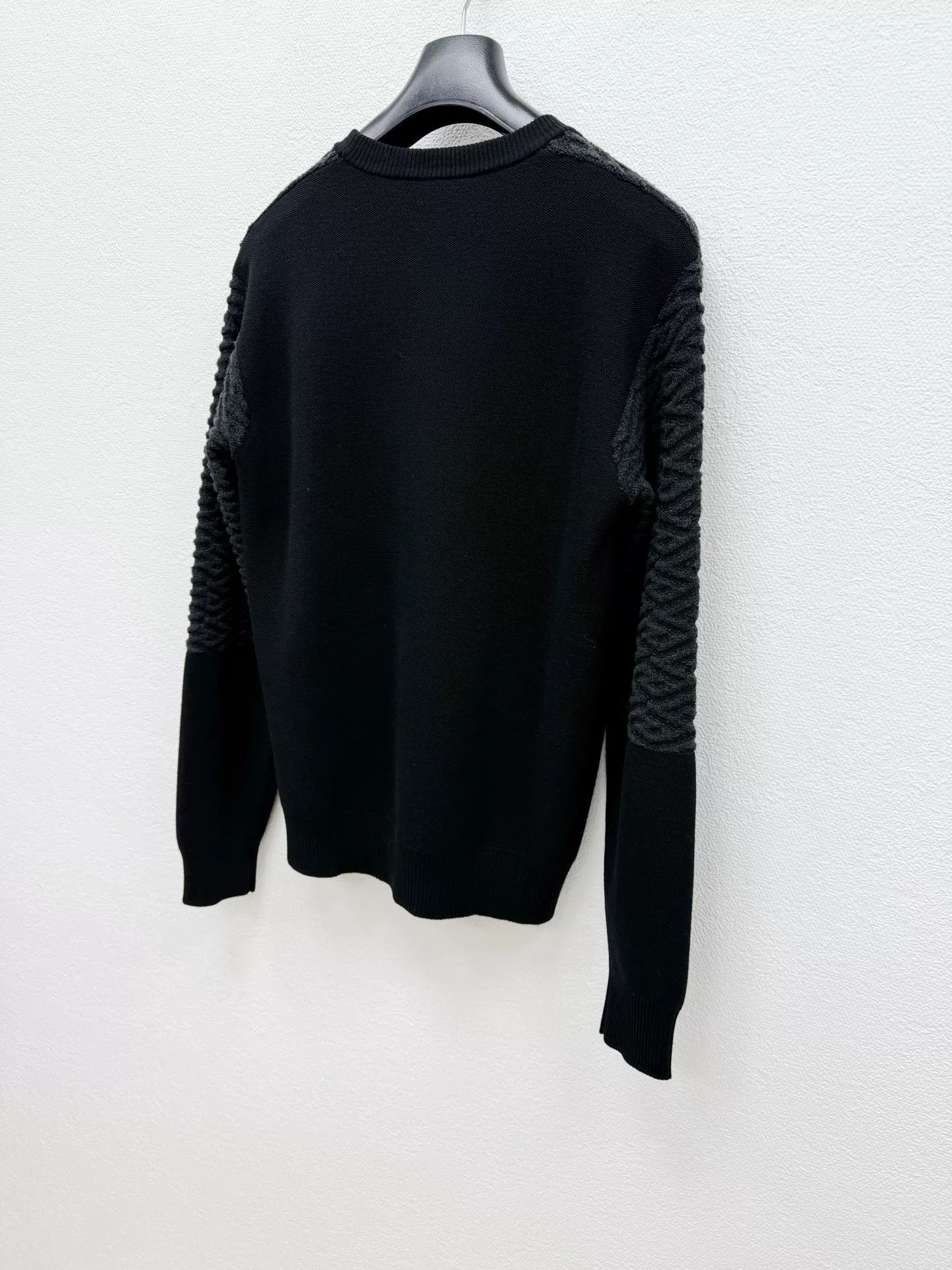 Versace VERSACE Wool Knit Sweater Coat Size US S / EU 44-46 / 1 - 4 Thumbnail