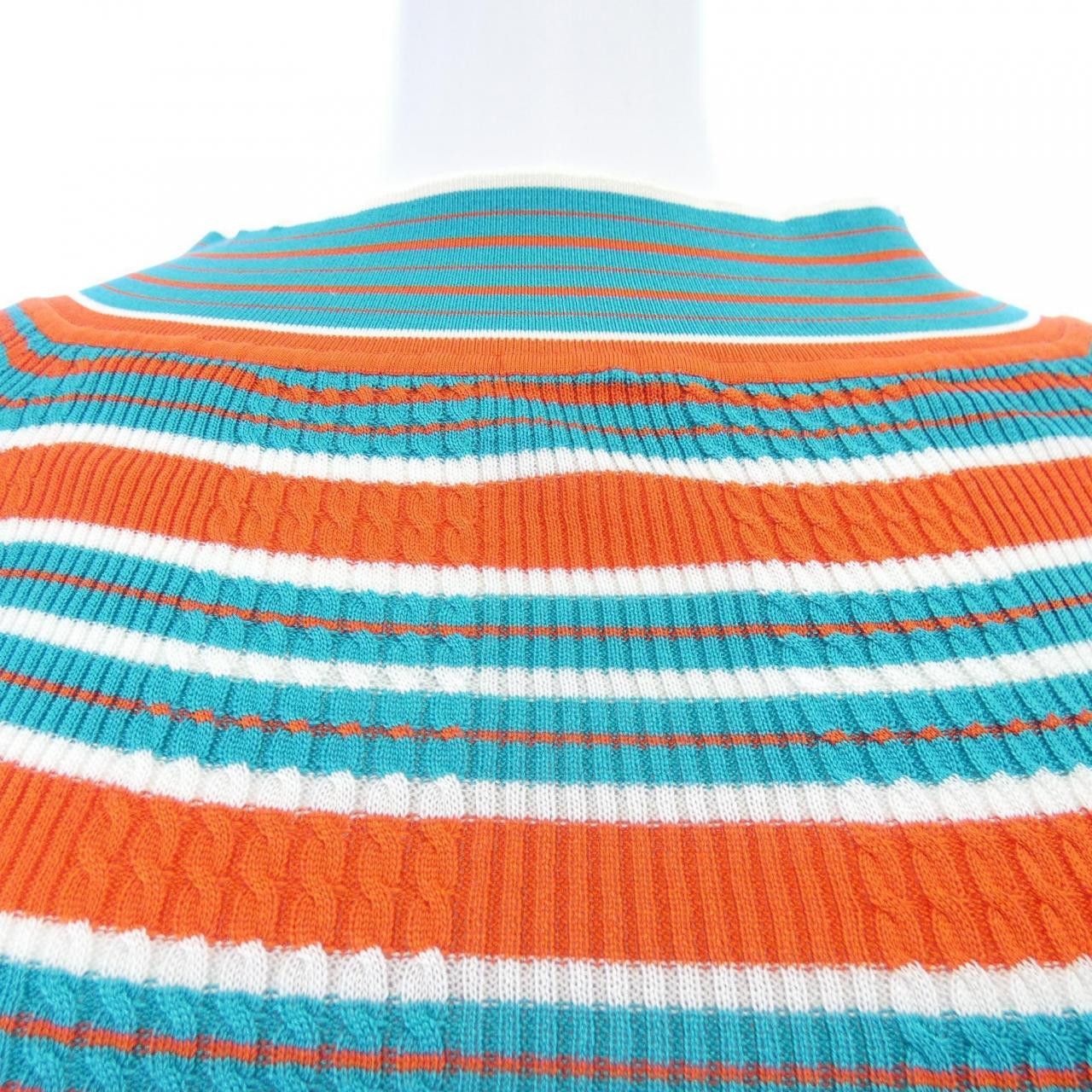 Fendi Fendi Fendi Knitwear Others Tops FZY754 A60P DUTY FREE for USA Size ONE SIZE - 5 Thumbnail