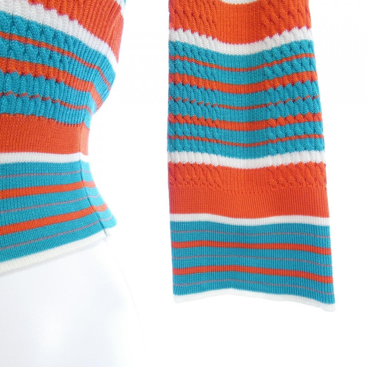 Fendi Fendi Fendi Knitwear Others Tops FZY754 A60P DUTY FREE for USA Size ONE SIZE - 6 Thumbnail