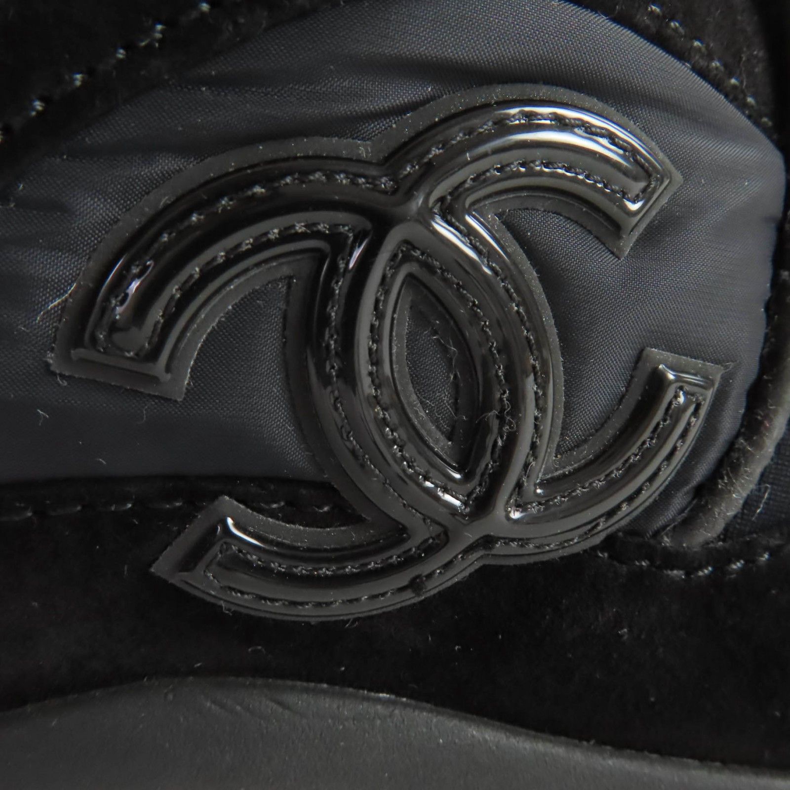 Chanel Chanel Chanel COCO Mark Suede Leather Sneakers Suede Shoes G34360 DUTY FREE for USA Size ONE SIZE - 9 Thumbnail