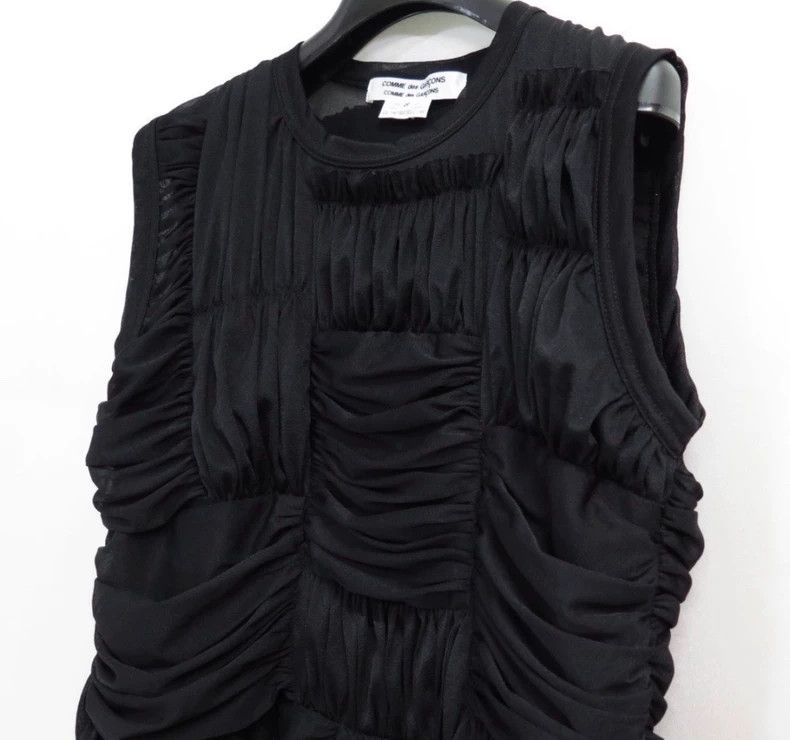 Comme des Garcons 2024SS Pleated Sleeveless Top
