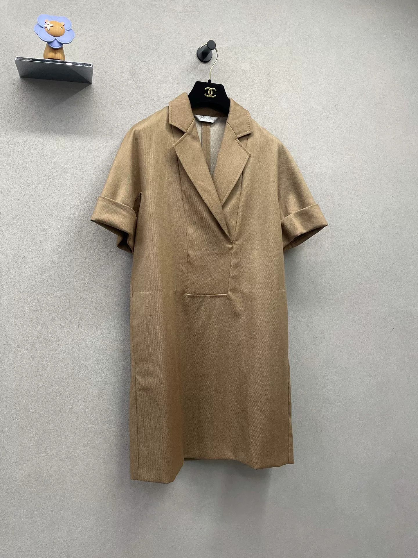 Max Mara elegant maxmara beige dress for any occasion Size US 34 / EU 50 - 3 Thumbnail