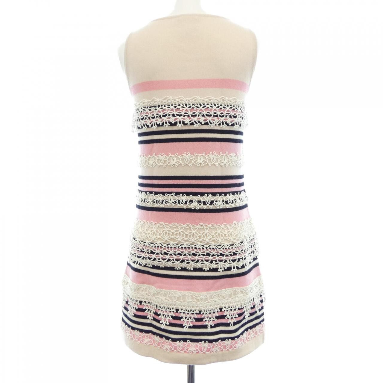 Chanel Chanel Chanel P40251K02894 100% Cashmere Dress Others Dresses P40251K02894 DUTY FREE for USA Size ONE SIZE - 2 Thumbnail