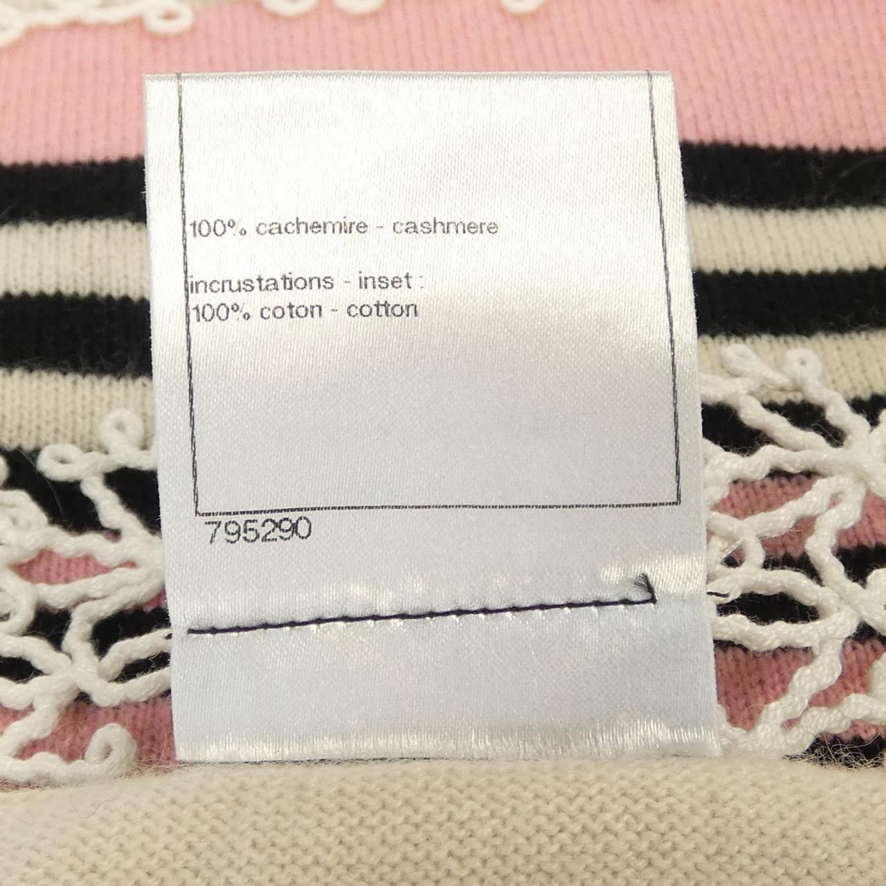 Chanel Chanel Chanel P40251K02894 100% Cashmere Dress Others Dresses P40251K02894 DUTY FREE for USA Size ONE SIZE - 3 Thumbnail