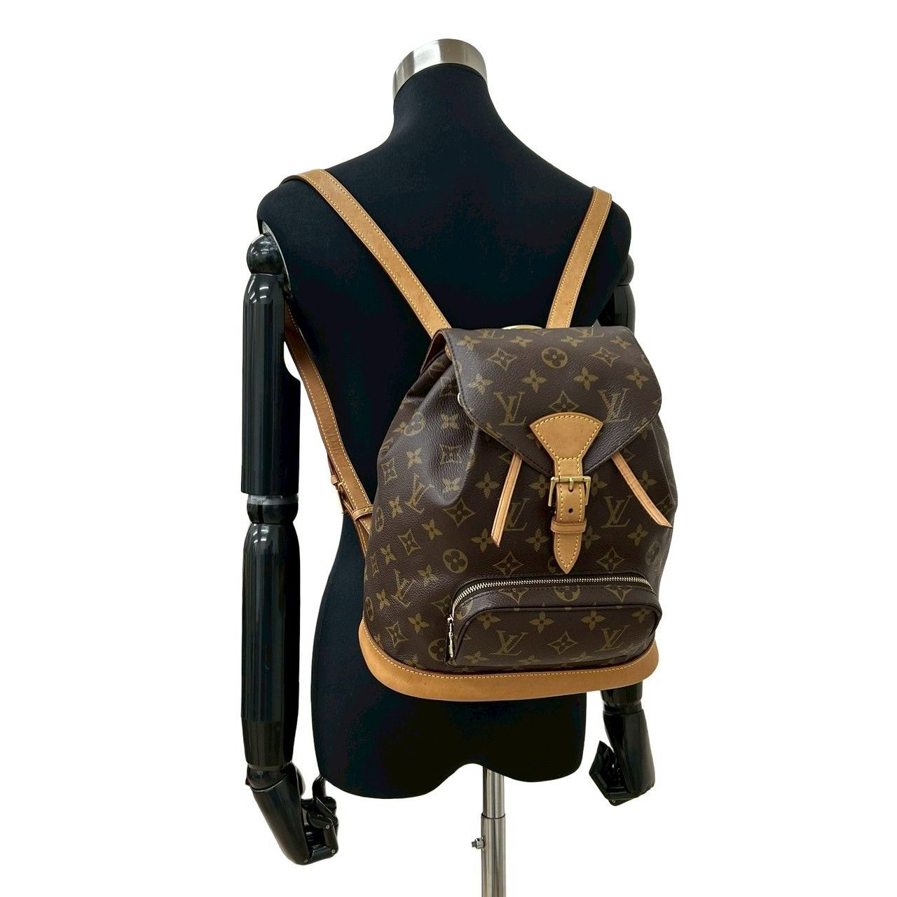 Louis Vuitton Louis Vuitton Louis Vuitton Monogram Leather Backpack Canvas Backpack DUTY FREE for USA Size ONE SIZE - 3 Thumbnail