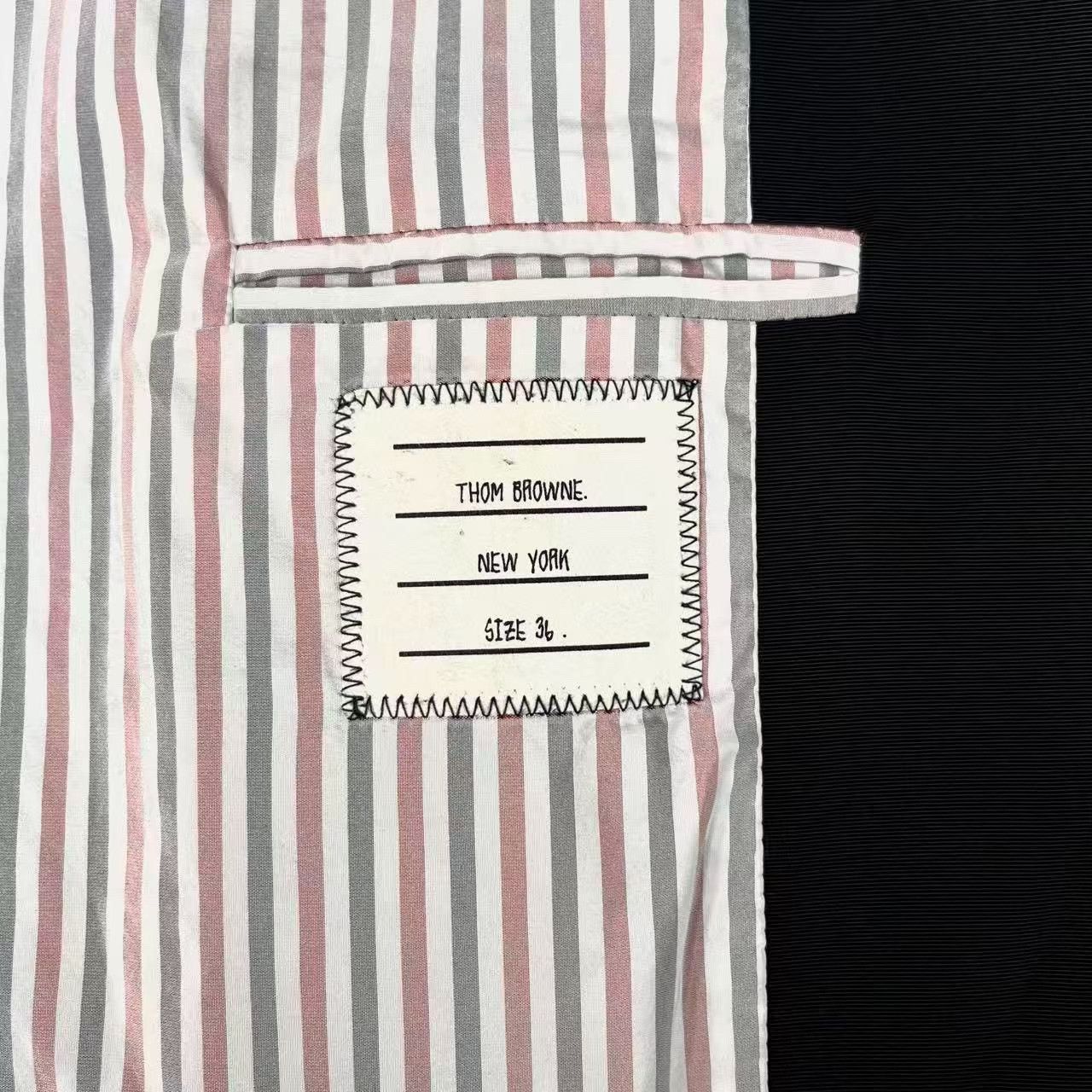 Thom Browne thom browne black and white hooded jacket Size XS / US 0-2 / IT 36-38 - 5 Thumbnail