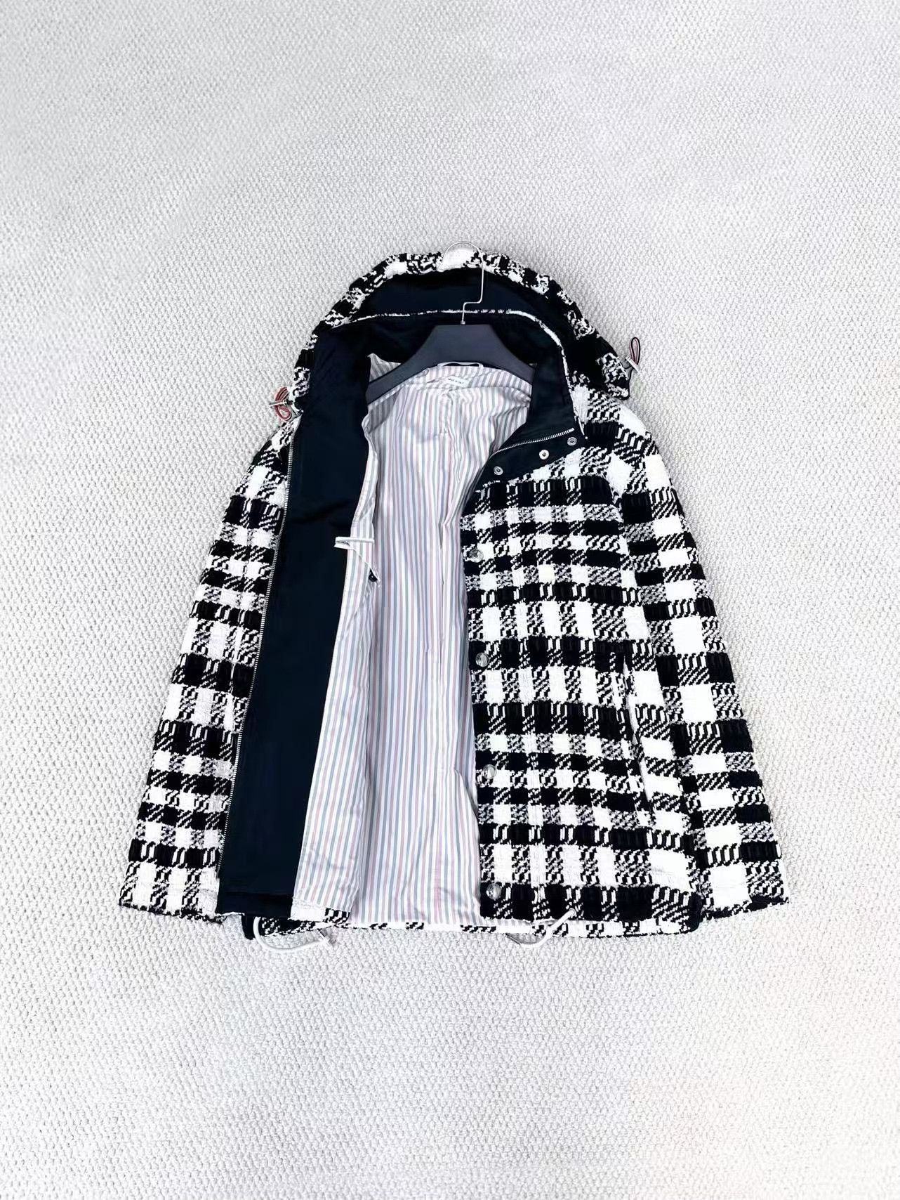 Thom Browne thom browne black and white hooded jacket Size XS / US 0-2 / IT 36-38 - 4 Thumbnail