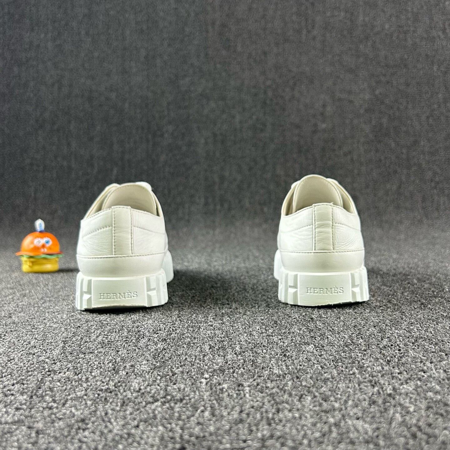 Hermes Hermes White Thick Sole Sneakers Size 35 Size US 5 / IT 35 - 5 Thumbnail