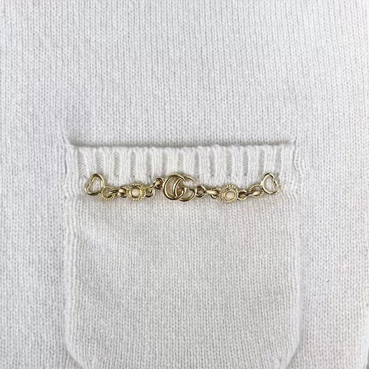 Gucci gucci ivory cashmere short cardigan with gold buttons Size XS / US 0-2 / IT 36-38 - 4 Thumbnail