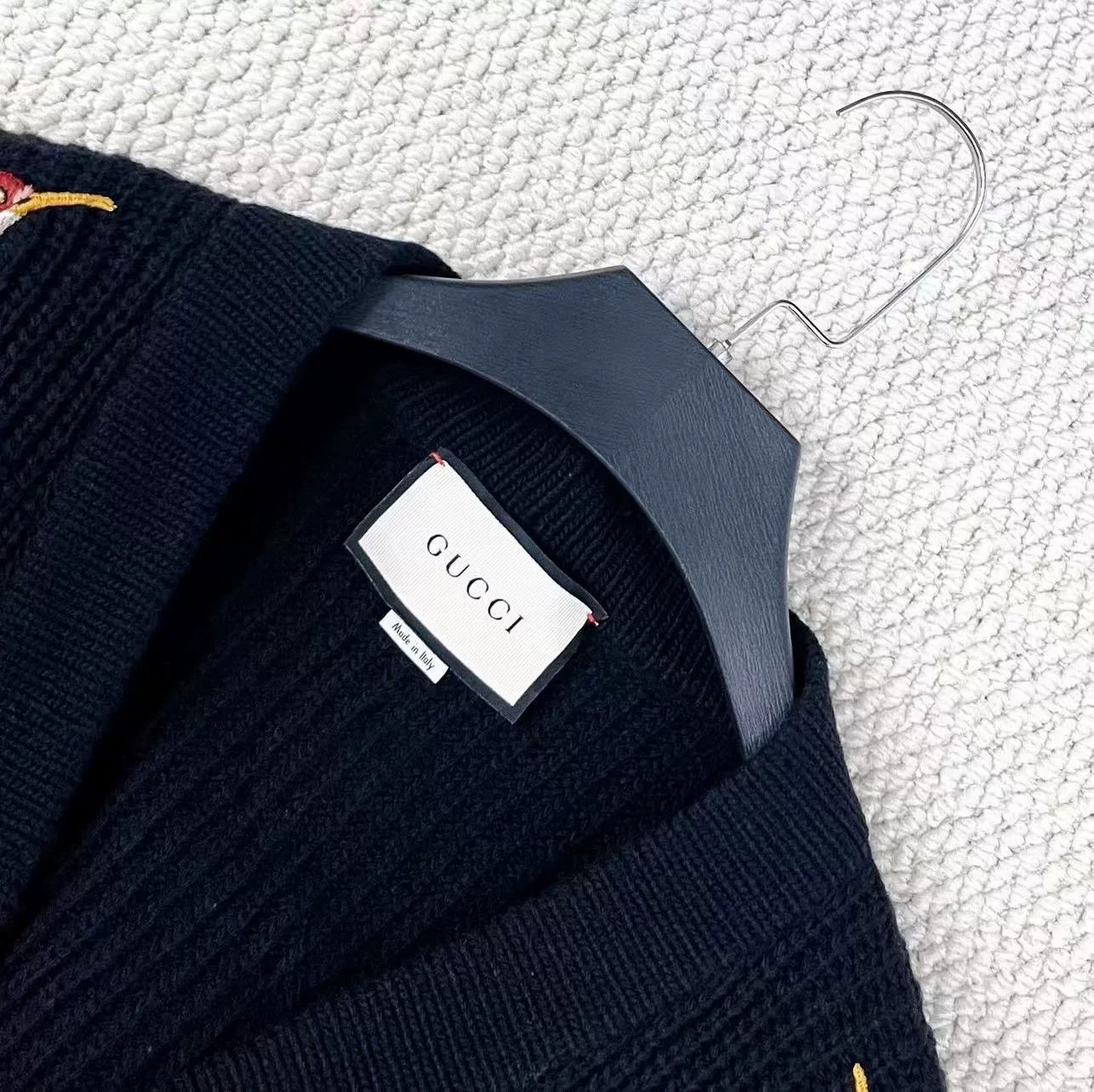 Gucci black embroidered Gucci wool cardigan Size S / US 4 / IT 40 - 3 Thumbnail