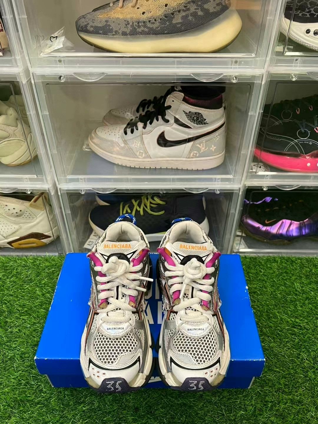 Balenciaga Balenciaga Runner Colorful Dad Sneakers Size 35 Size US 5 / IT 35 - 2 Thumbnail