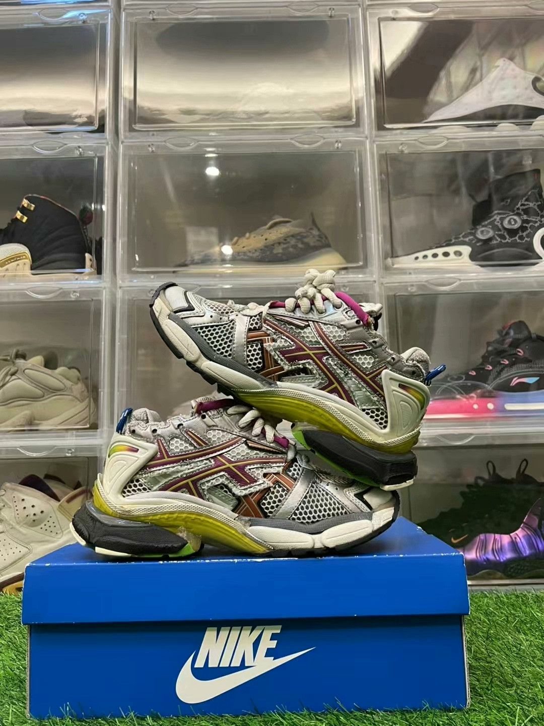 Balenciaga Balenciaga Runner Colorful Dad Sneakers Size 35 Size US 5 / IT 35 - 4 Thumbnail