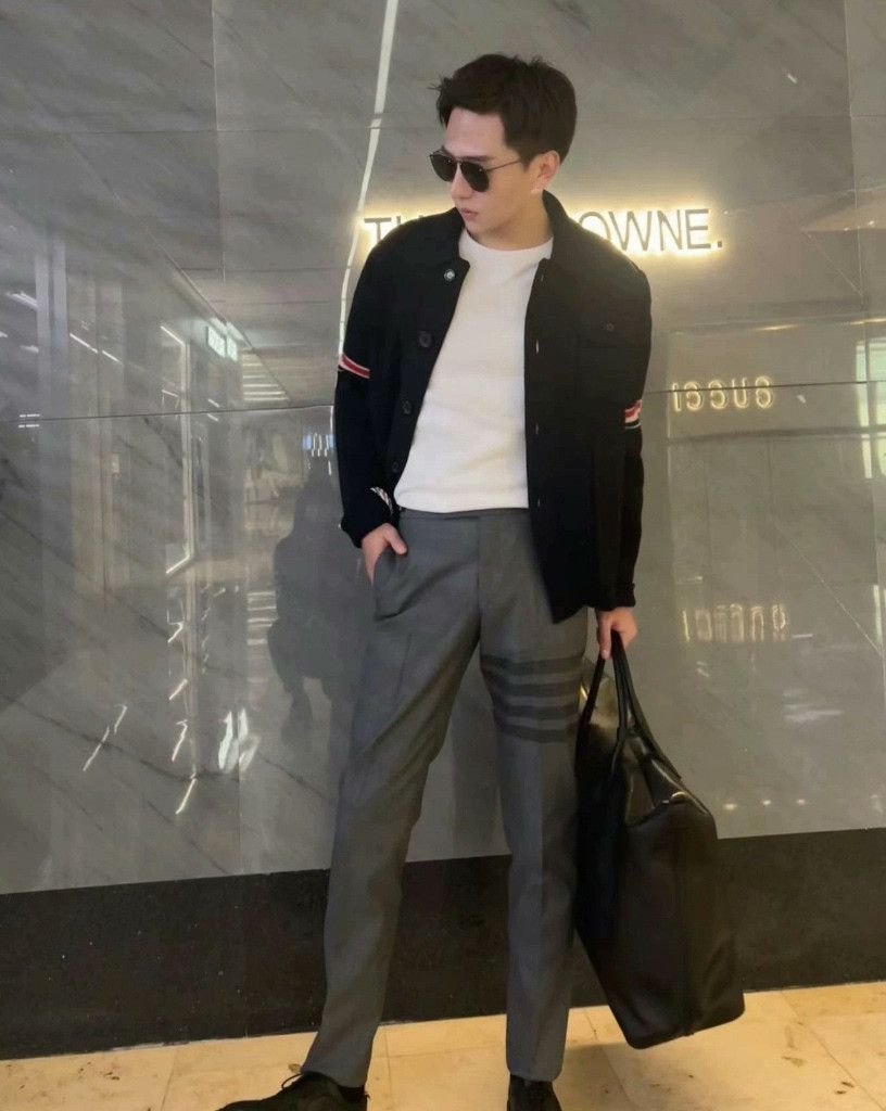 Thom Browne gray striped wool lounge pants from thom browne Size US 30 / EU 46 - 7 Thumbnail