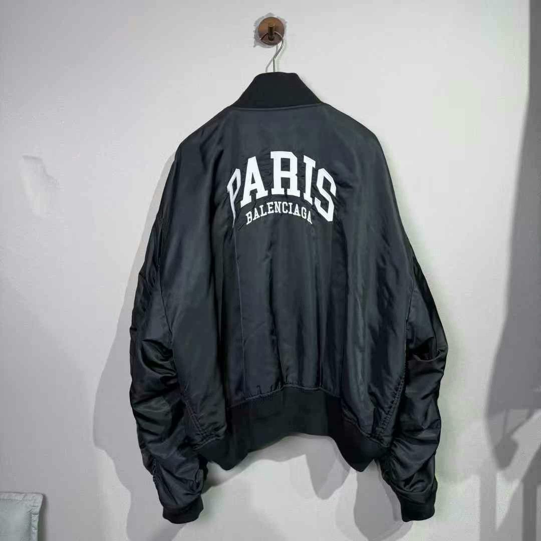 Balenciaga Balenciaga Paris Baseball Jacket in Black Size US S / EU 44-46 / 1 - 2 Thumbnail