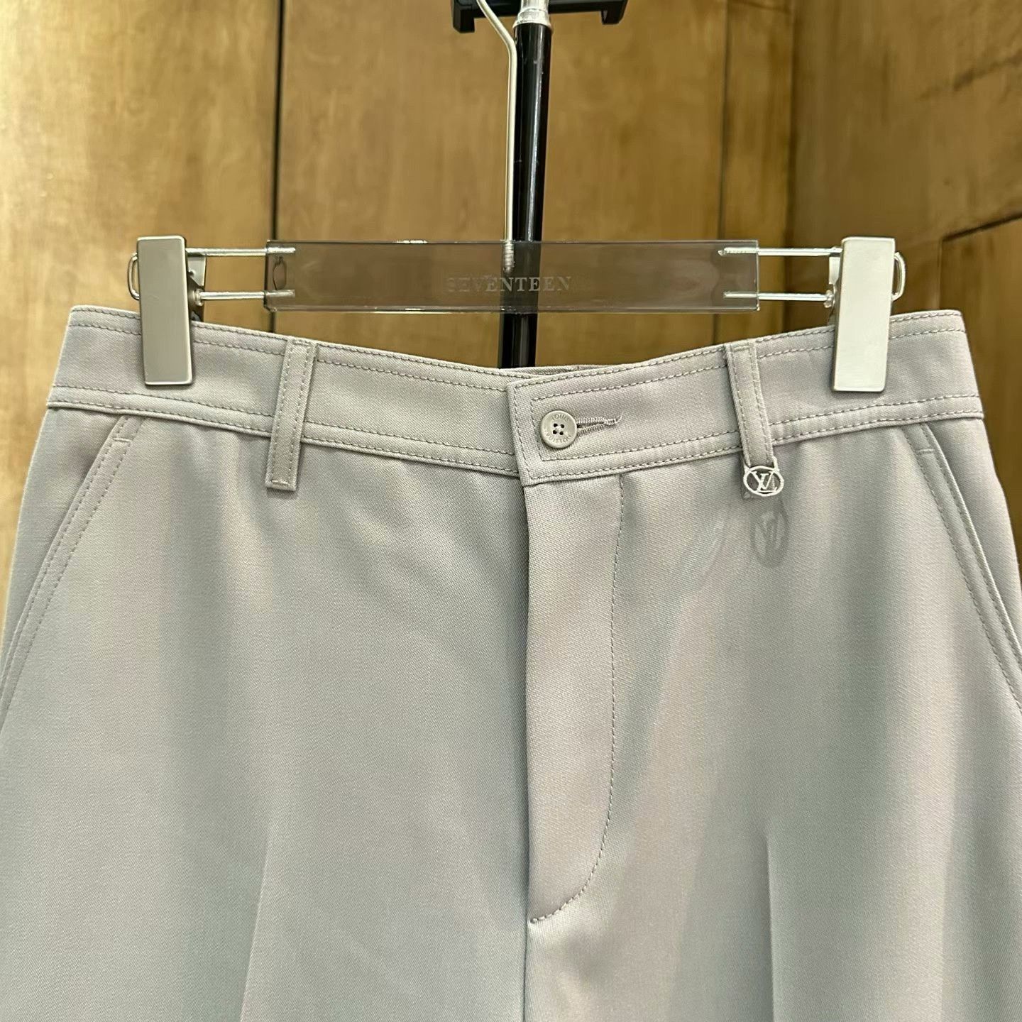 Louis Vuitton Louis Vuitton Gray Wide-Leg Pants Size 44 Size 42" / US 20 - 3 Thumbnail