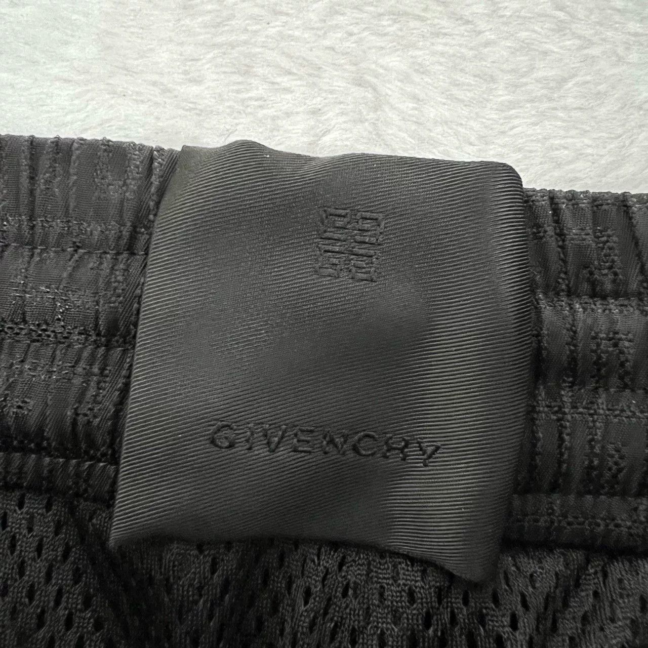 Givenchy Givenchy Black Logo Print Long Pants Size US 36 / EU 52 - 4 Thumbnail