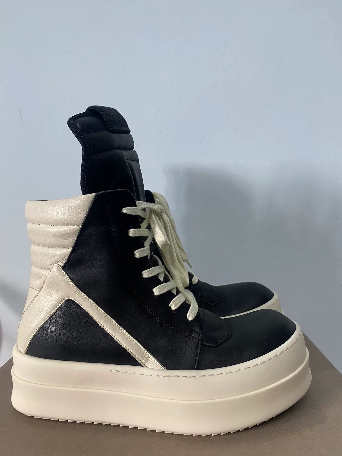 Rick Owens rick owens thick triangular shoes size 40 Size US 7 / EU 40 - 3 Thumbnail