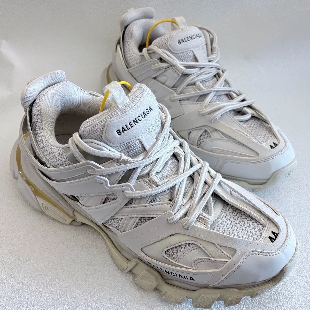 Balenciaga Balenciaga Track 1.0 Dad Sneakers White Size US 10 / EU 43 - 3 Thumbnail