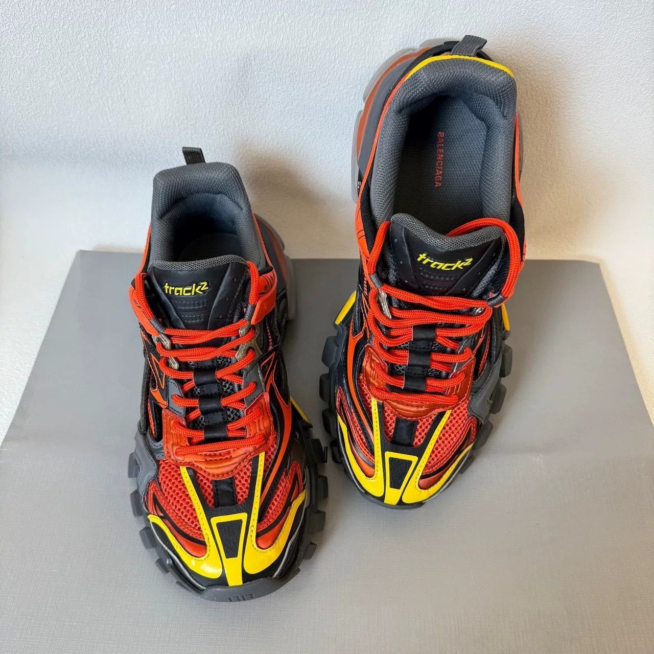 Balenciaga Balenciaga Track 2.0 Colorful Sneakers Size US 8 / EU 41 - 7 Thumbnail