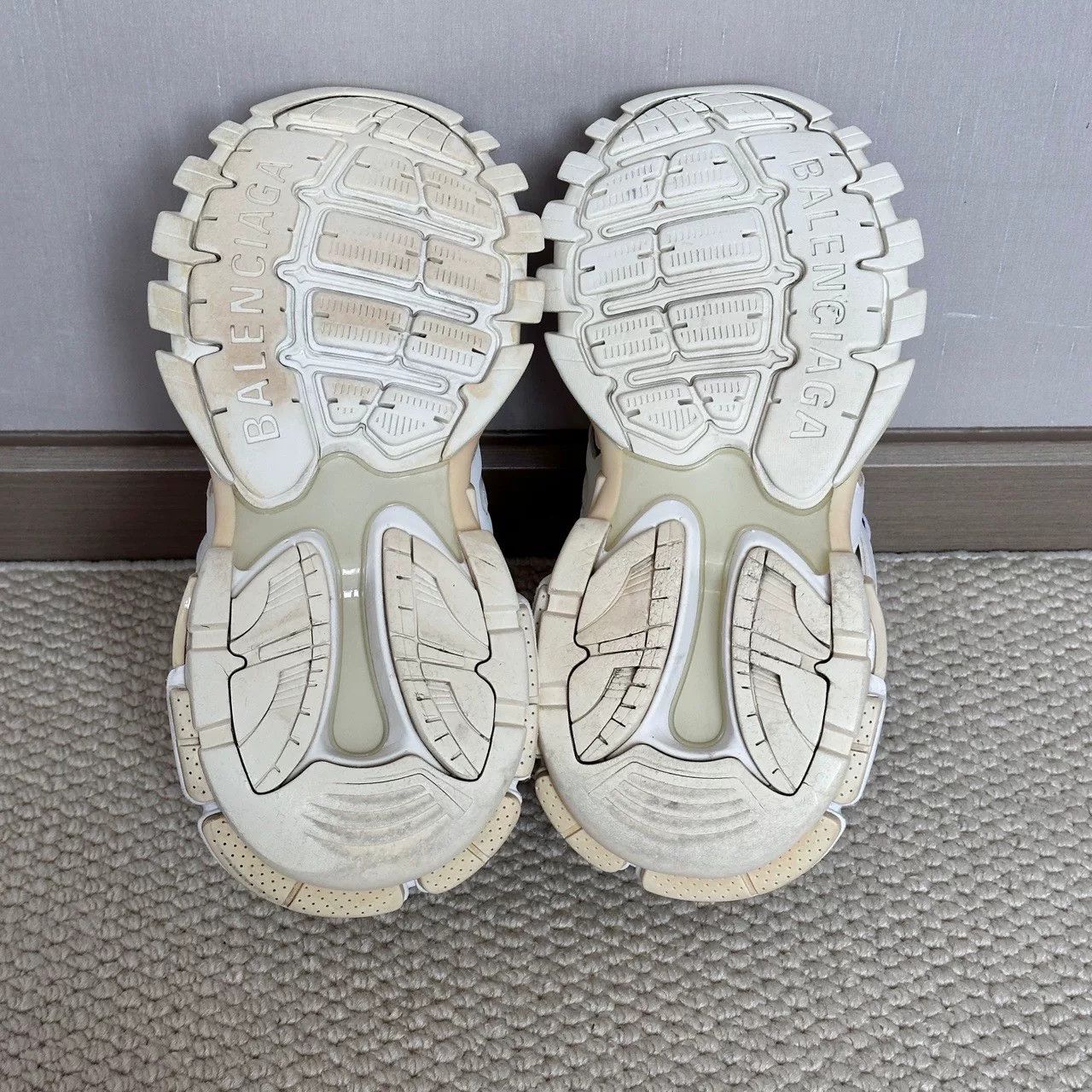Balenciaga Balenciaga Track 1.0 Low-top Sneakers for Women Size US 6.5 / IT 36.5 - 6 Thumbnail